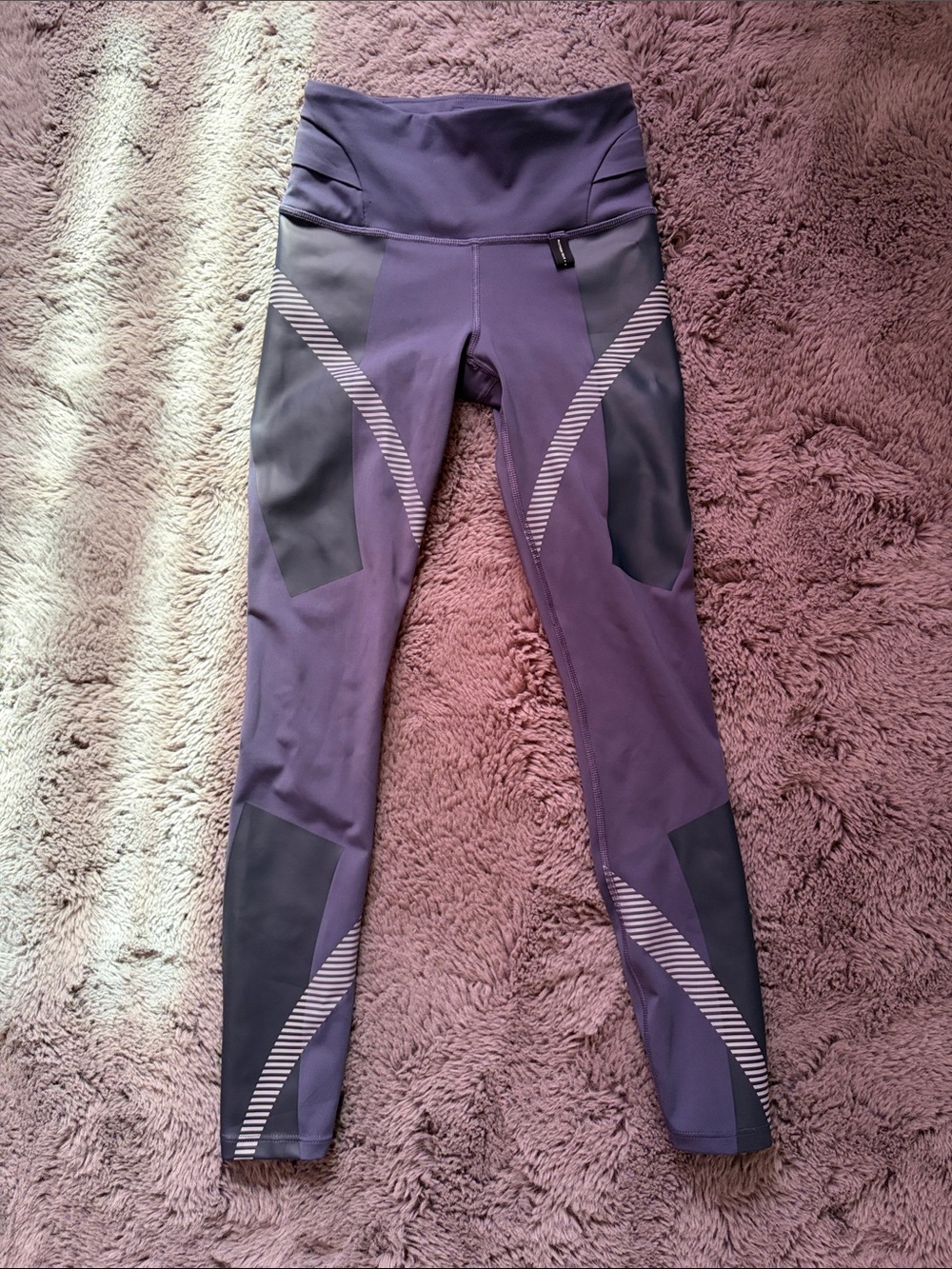 Athleta x Allyson Felix 7/8 Limited Edition Leggings in Medieval Violet